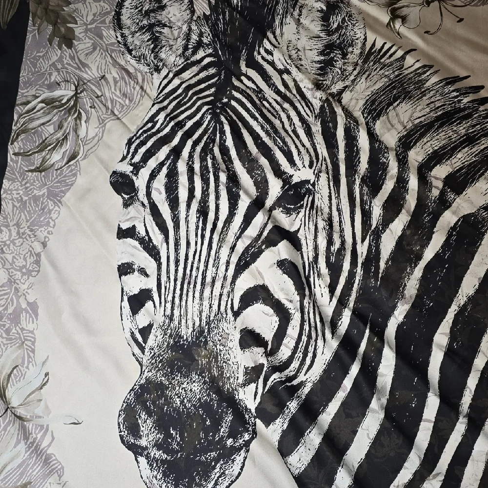 Carlisle stylish scarf
